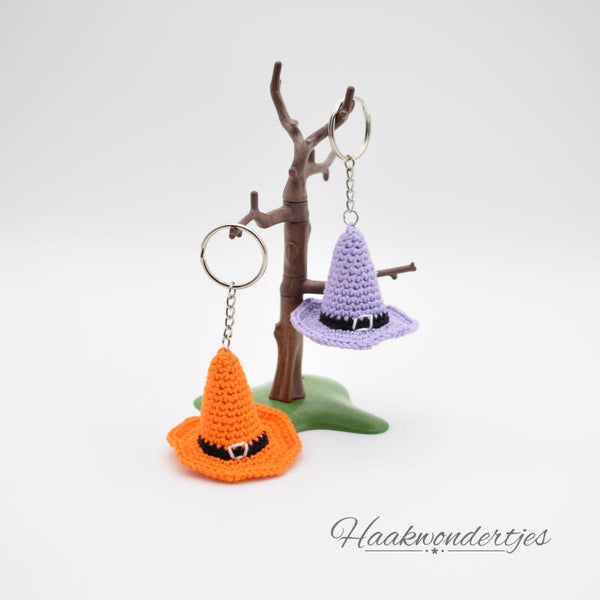 Heksenhoedje sleutelhanger - op voorraad