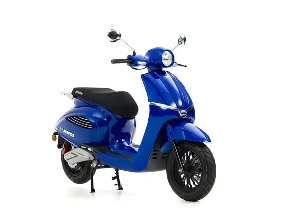 Scooter verhuur Nipponia Elegance
