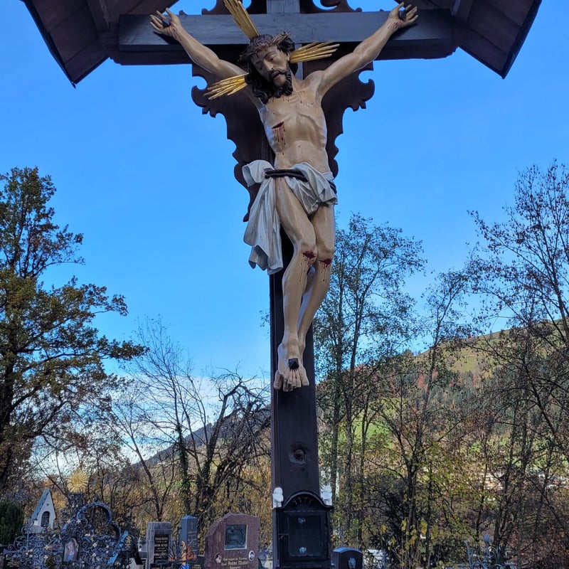 Christusfigur Friedhof Kitzbühel