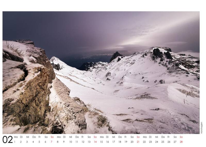 Februar 2027 – Winterliches Bergpanorama