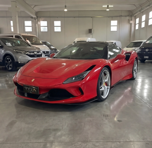 ferrari f8 tributo €225.000,00 + iva