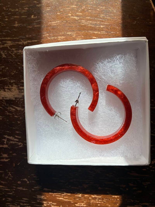 maroon large hoops