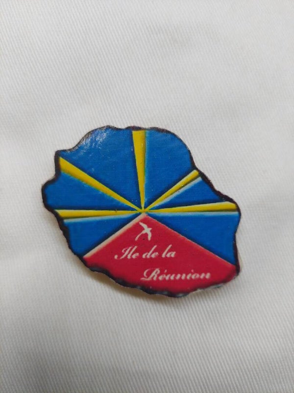 Magnet bois carte de la Réunion motif drapeau