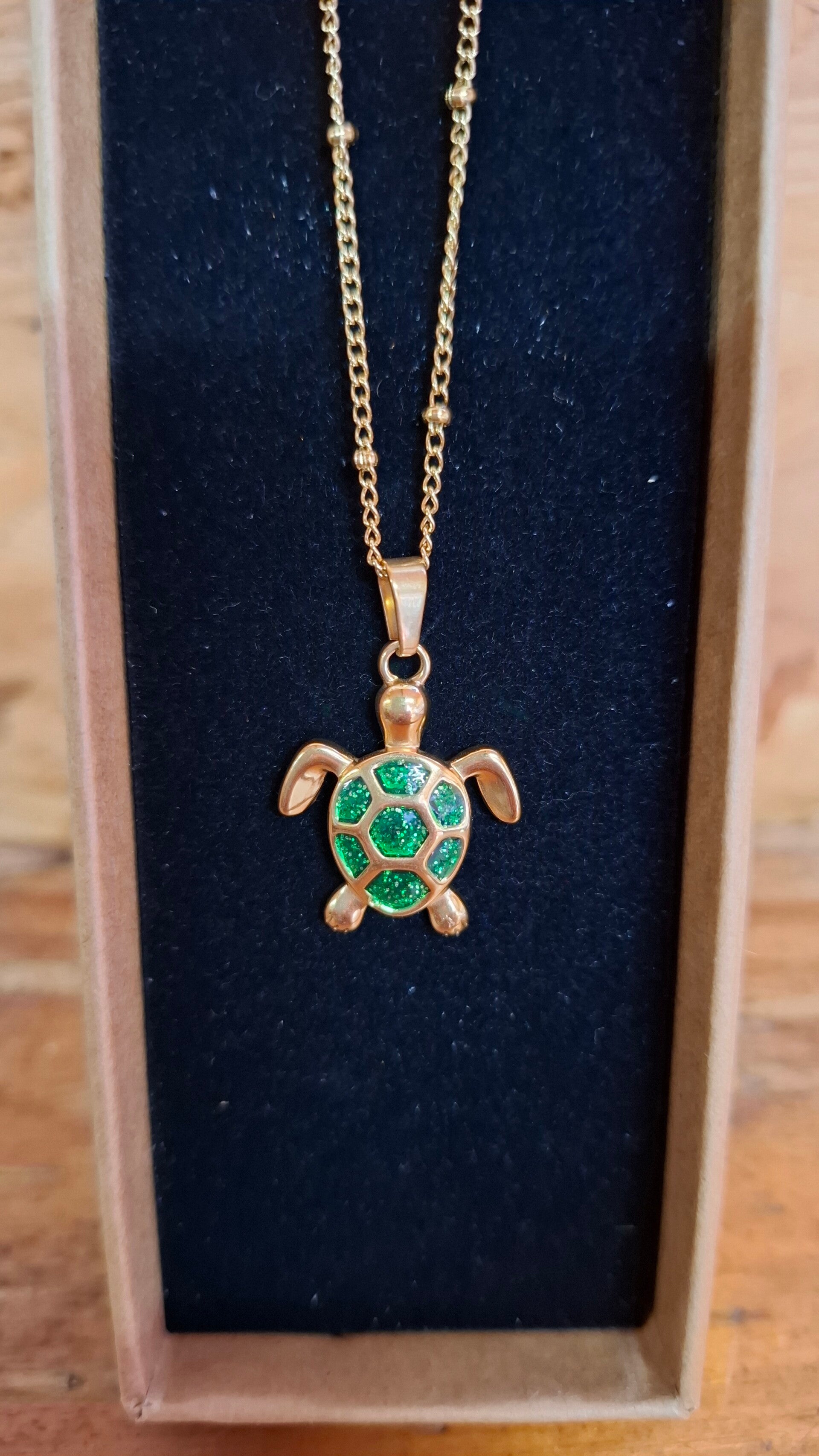 Chaine pendentif tortue
