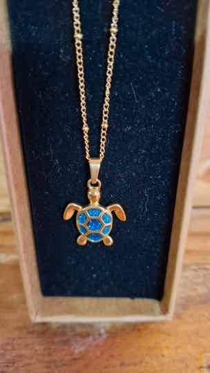 Chaine pendentif tortue