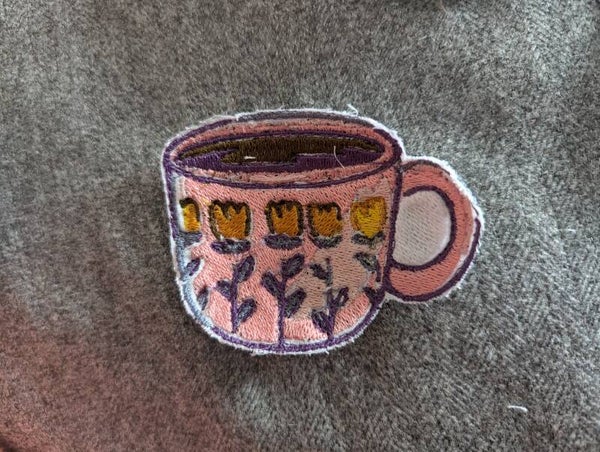 Écusson brodé - Tasse Tulipe