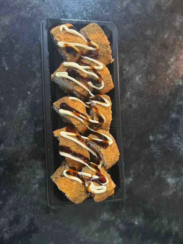 Gefrituurde sushi zalm