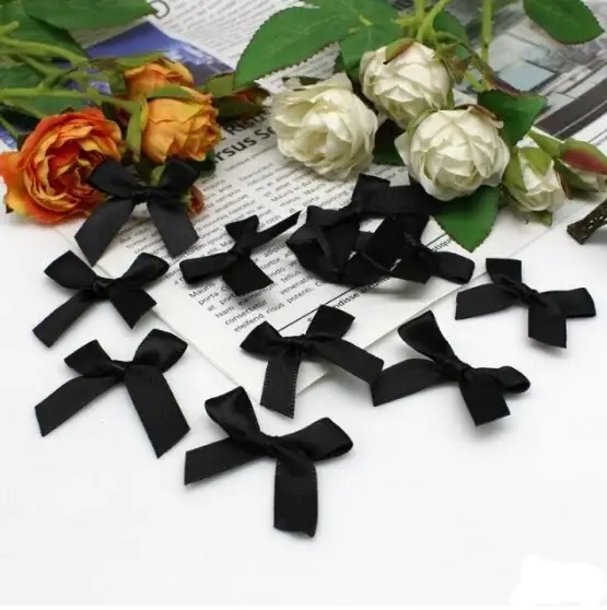 Zwarte Satijnen Strikjes | 30 stuks