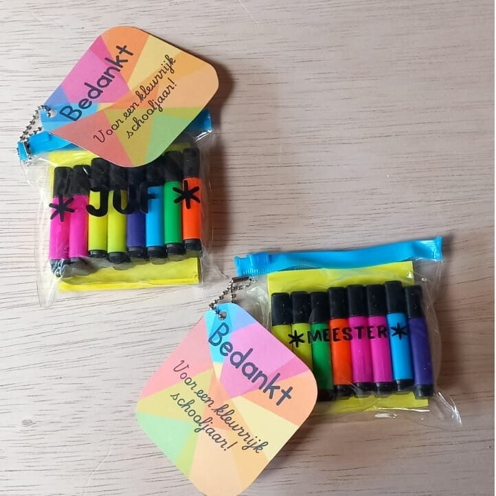Bedankje voor meester en juf- Markeerstiftjes