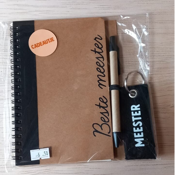 Bedankje meester- Notitieboekje met sleutelhanger