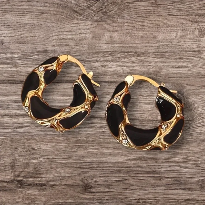 Créoles dorées et noires à strass ✨