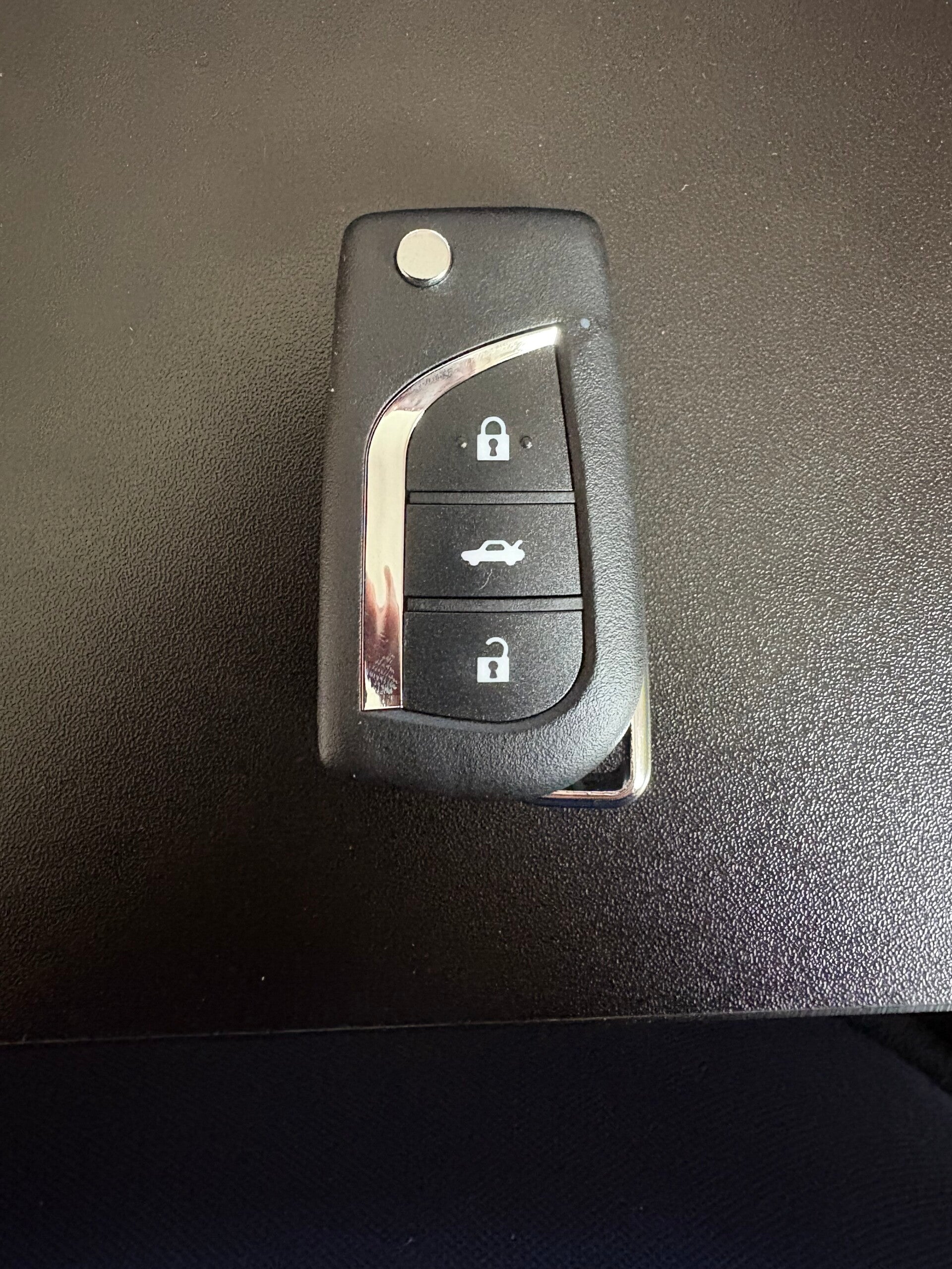 TELECOMMANDE TOYOTA DE 3 BOUTONS POUR XKTO00EN