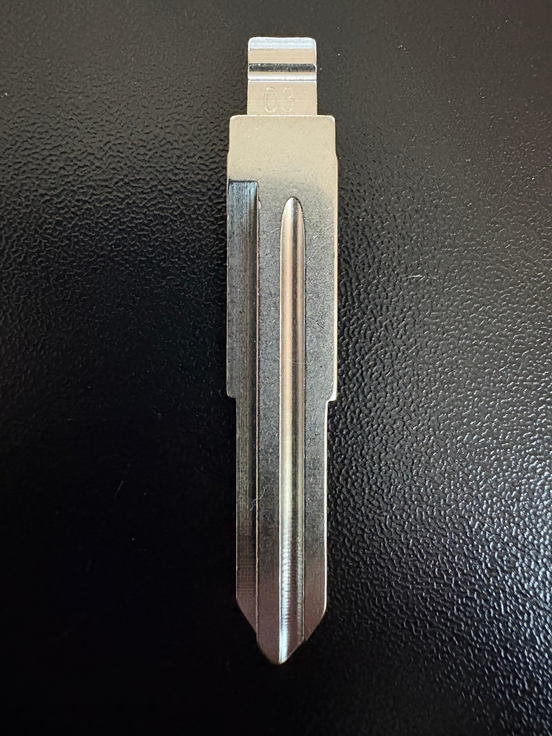 Keydiy KD/Xhorse Lame de clé à distance universelle Honda HON58R