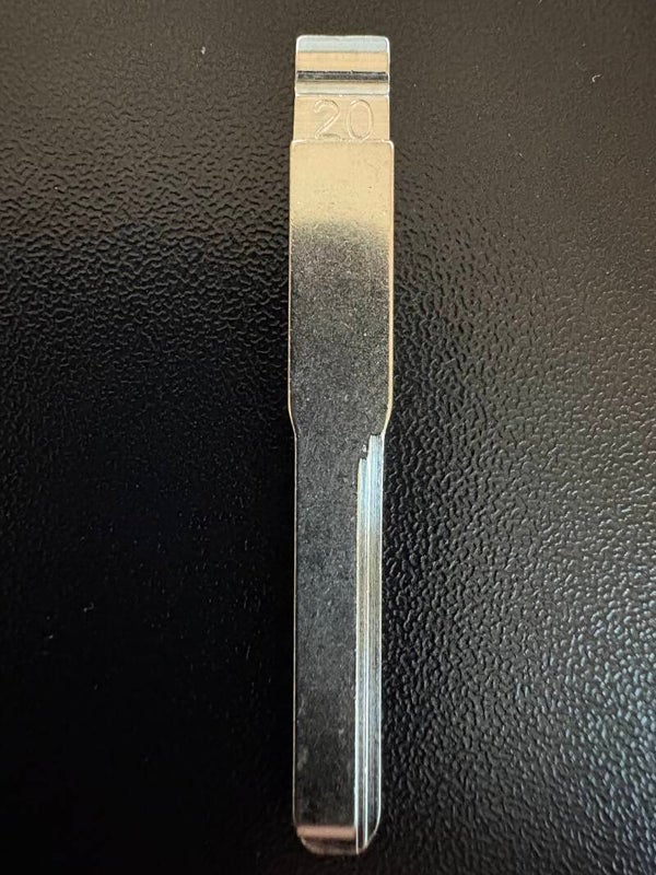 Keydiy KD Xhorse Lame de clé à distance laser à bascule universelle Mercedes HU64