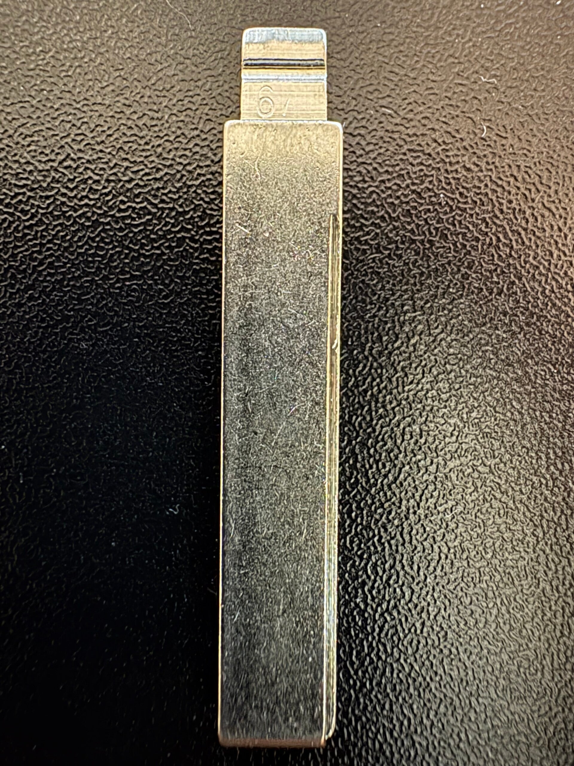 Keydiy KD Xhorse Lame de clé à distance universelle HU92 BMW