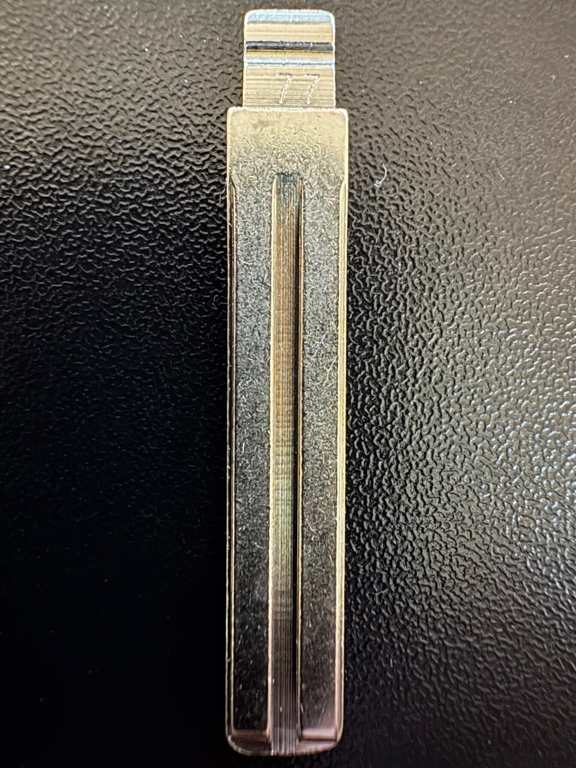 Keydiy KD Xhorse Lame de clé à distance universelle TOY48 Lexus Kia Hyundai