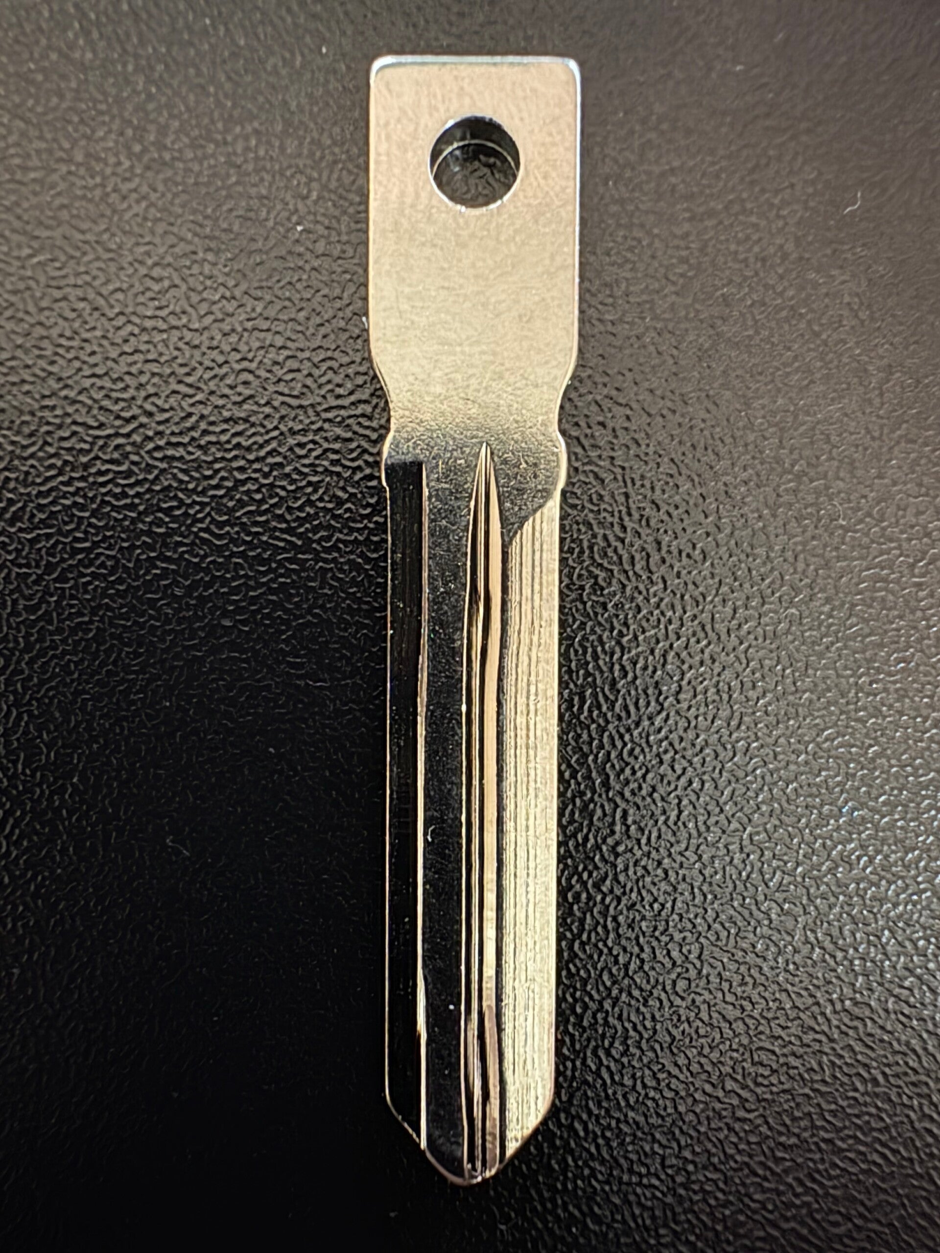 Lame fixe RENAULT HU179 pour clé à distance