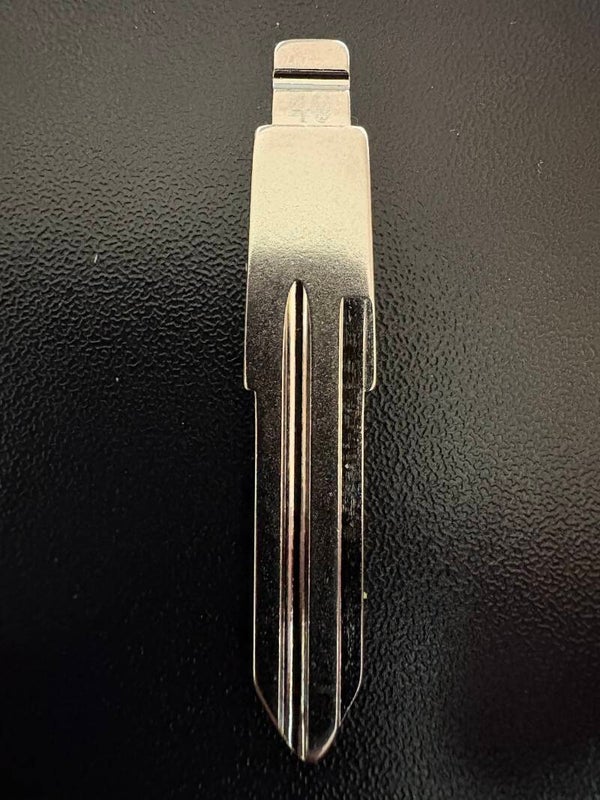 Keydiy KD Xhorse Lame de clé à distance universelle HU46 Opel (emplacement gauche) N°49
