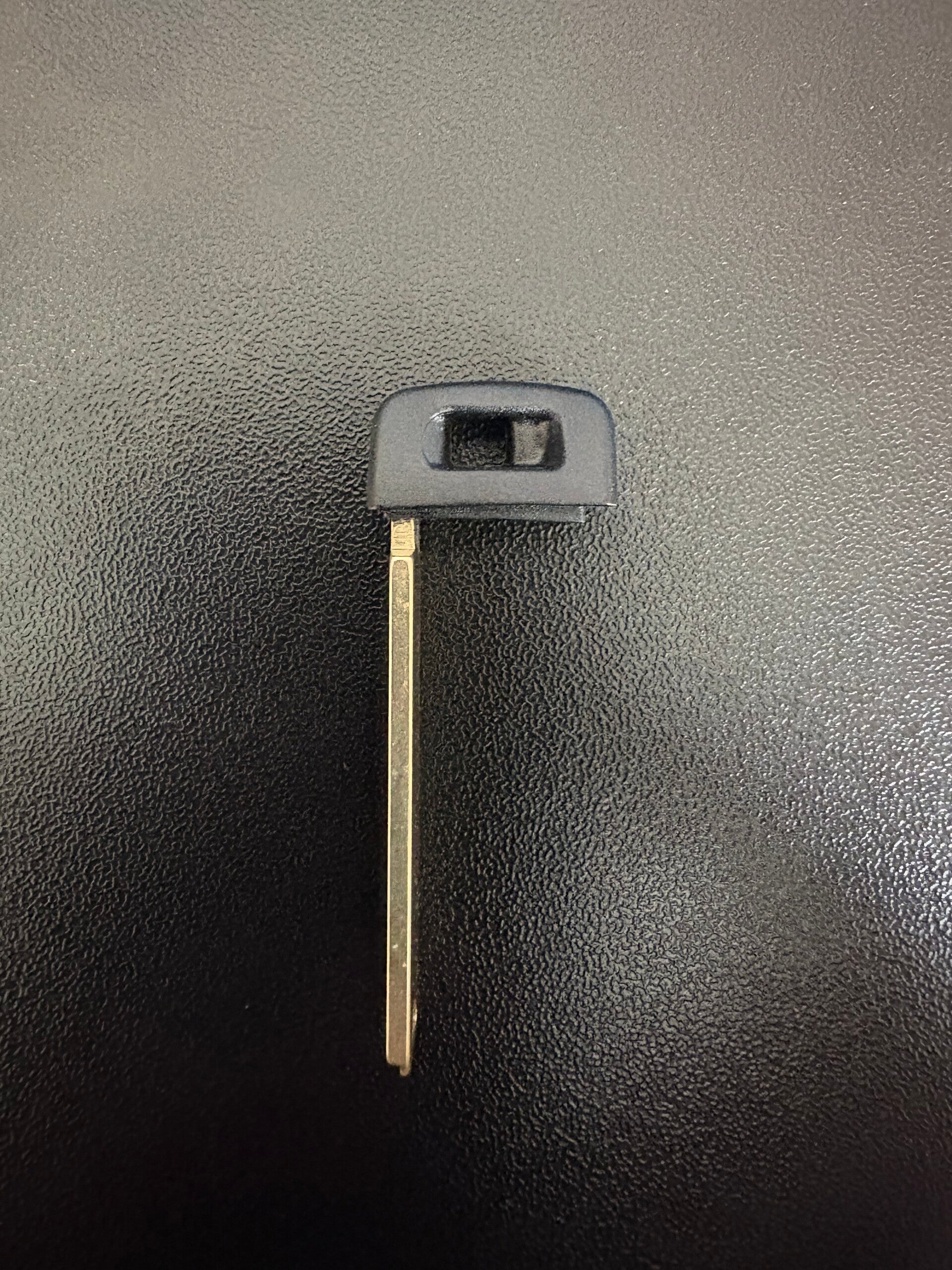 Lame urgence Toyota Smart key TOY48 UN COTE