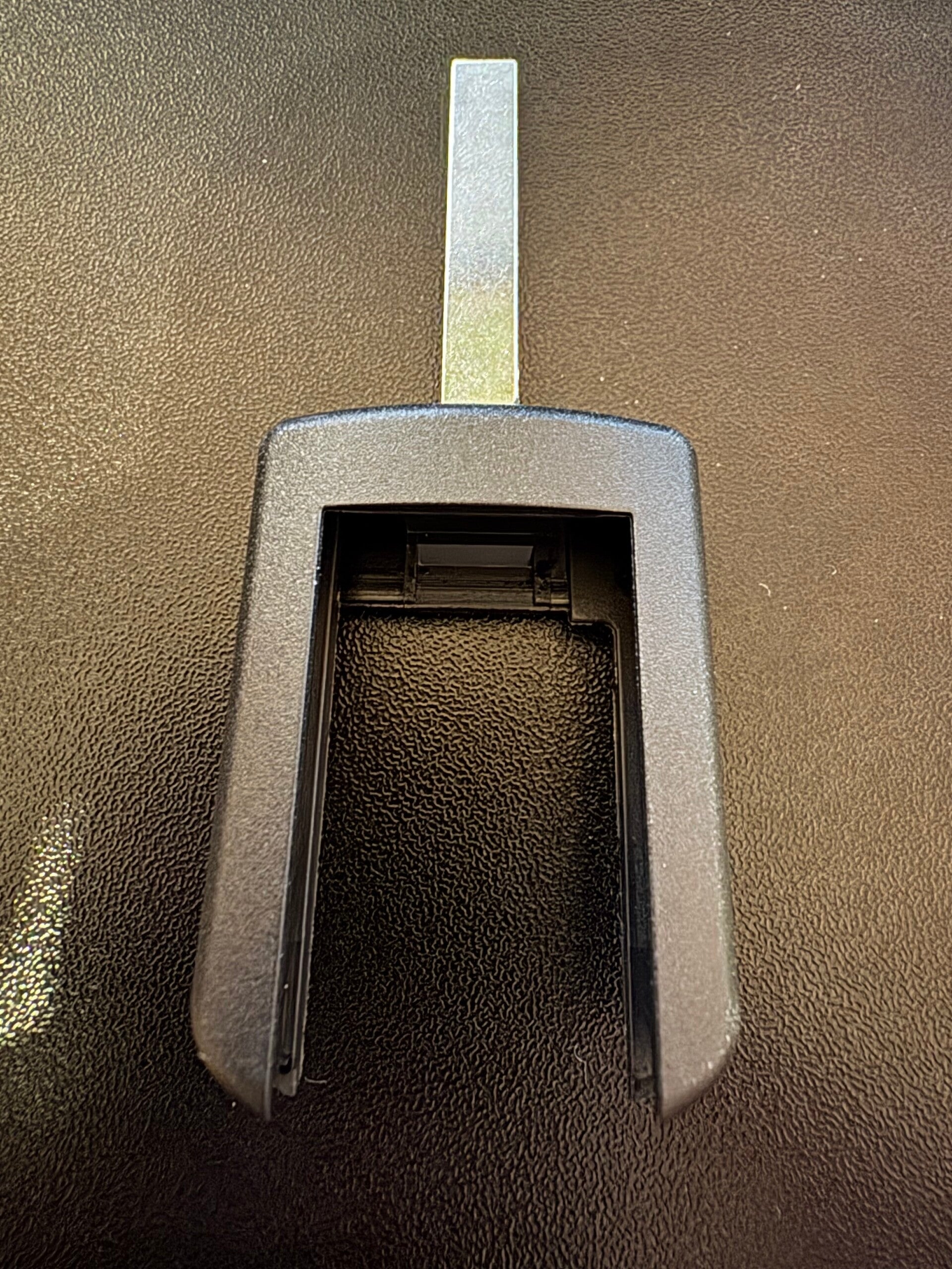 Tête à distance laser Opel Corsa HU100