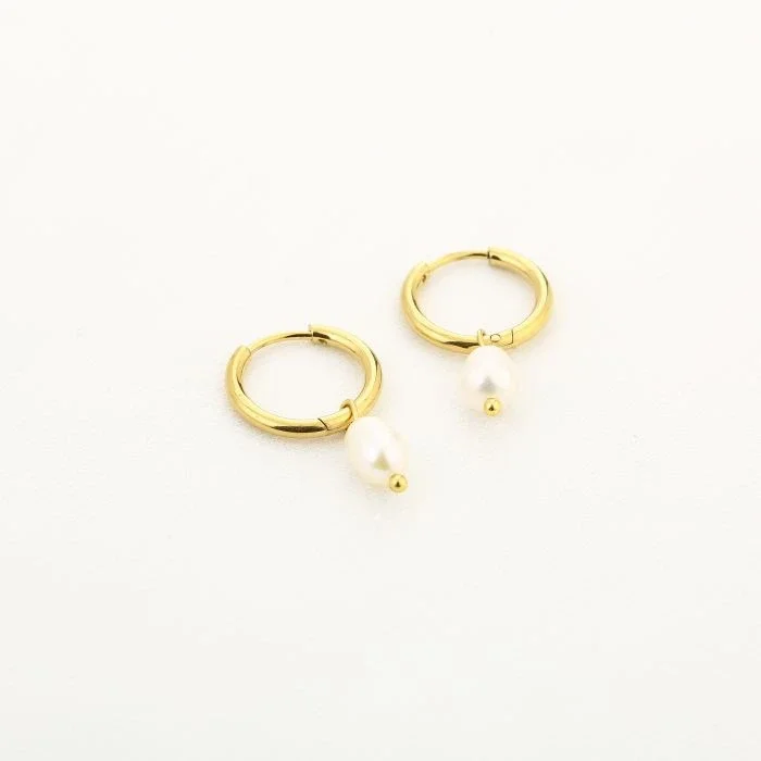 Pearl hoops gold