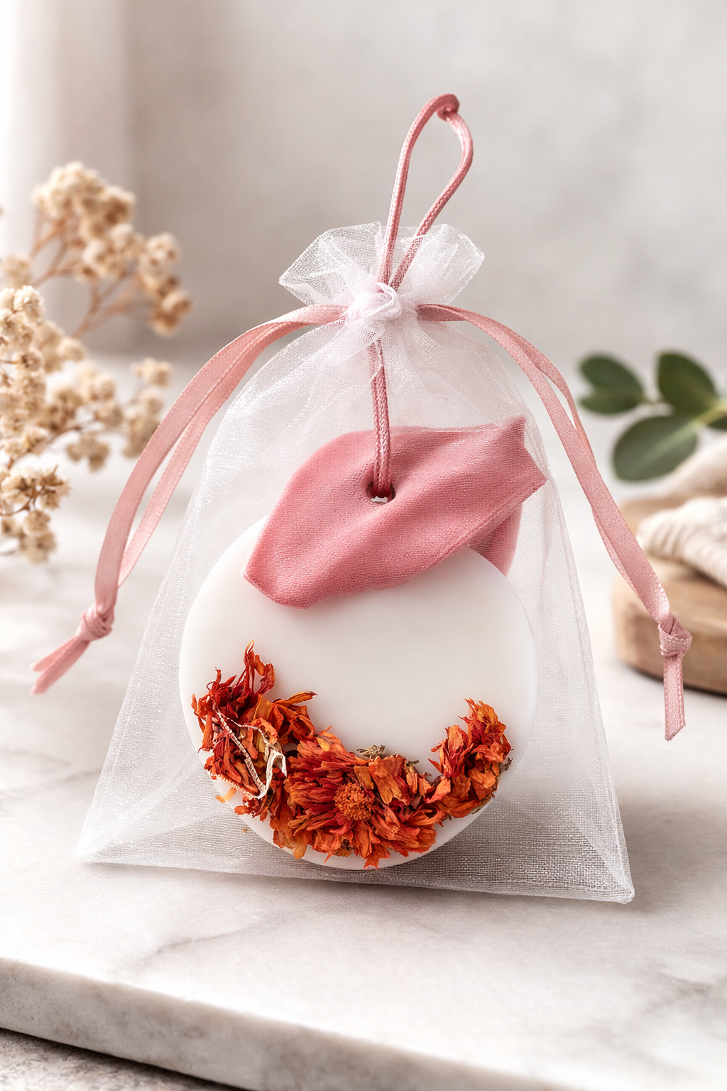 🌸 Suspension Parfumée Étreinte Poudrée – Musty - Fondants by Mary