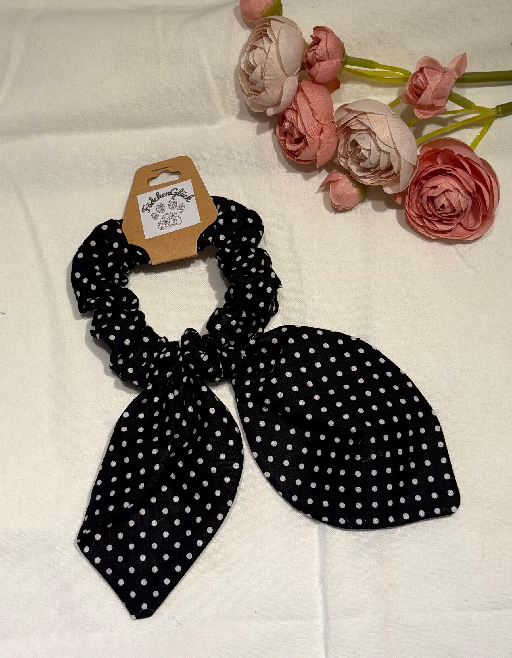 Scrunchie mit Schleife- schwarz mit weißen Punkten