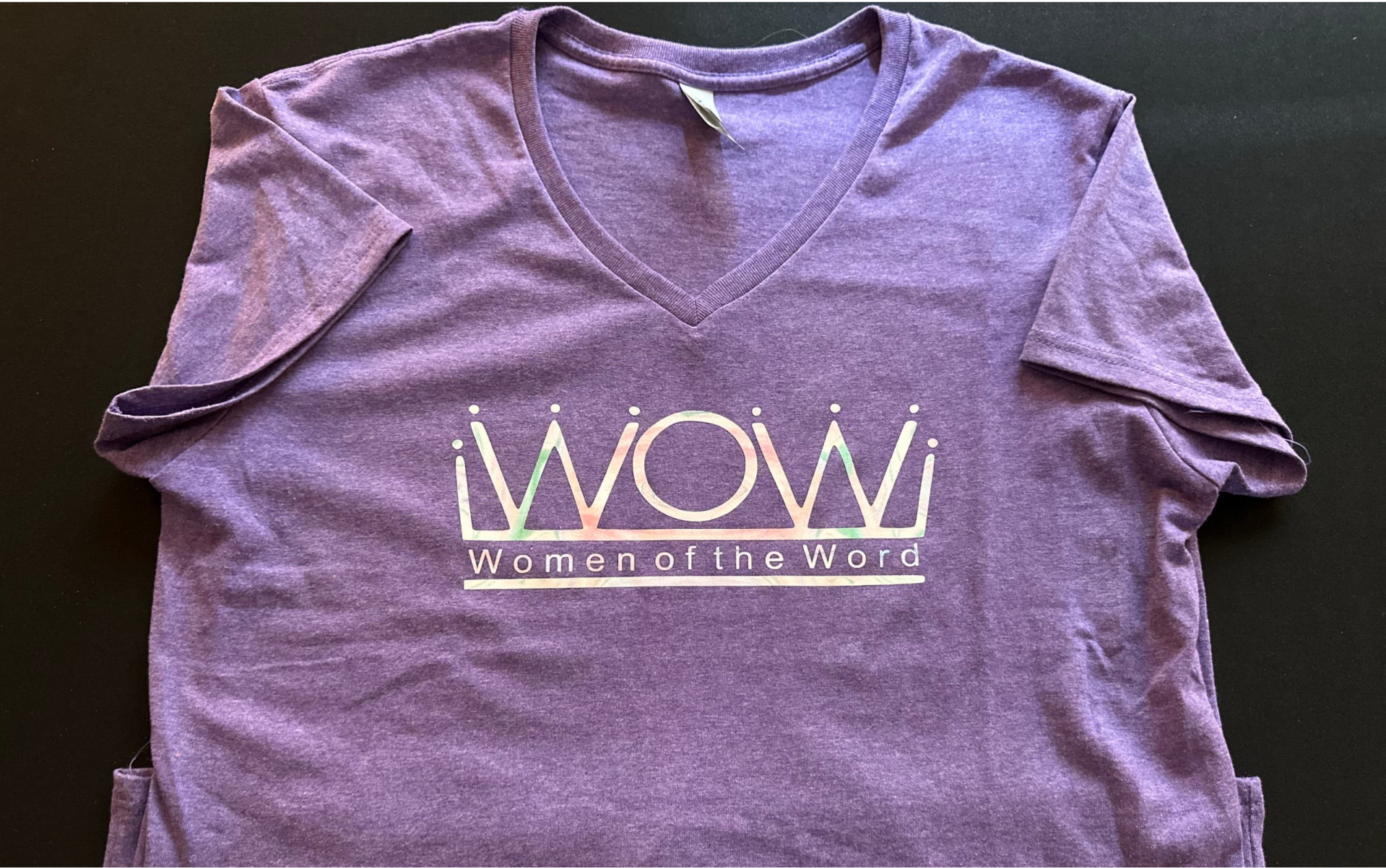 “iWOWi Women of the Word V-Neck