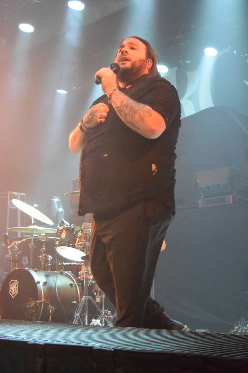 archersphx-082726-theshowwithdc-45-standard.jpg