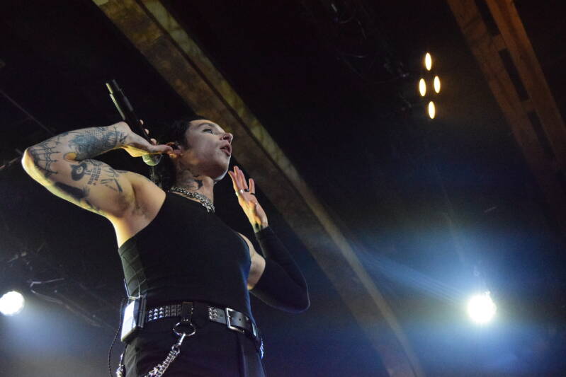 blackveilbrides-phx-082726-theshowwithdc-42-standard.jpg