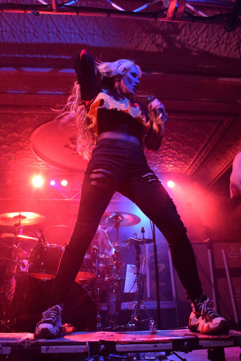 butcherbabies-14-standard.jpg