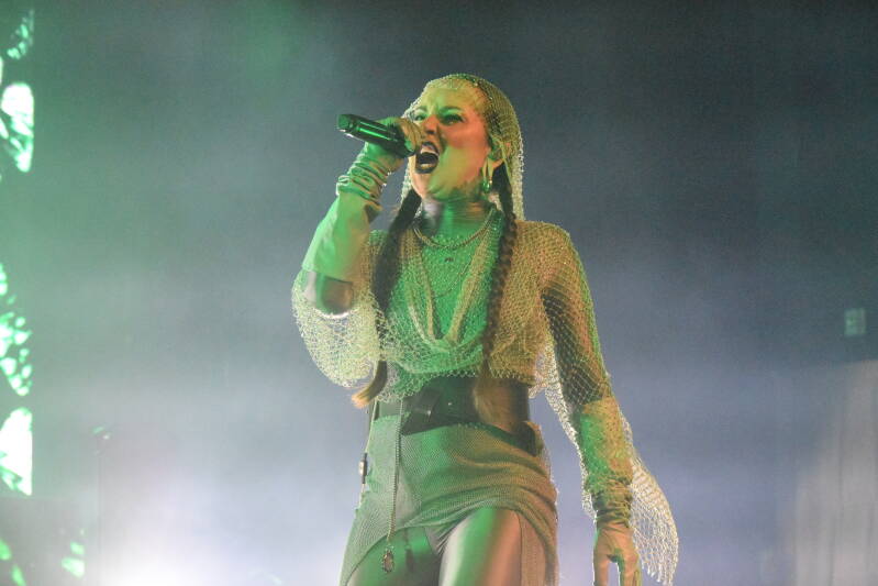 jinjer-063026-theshowwithdc-80-standard.jpg