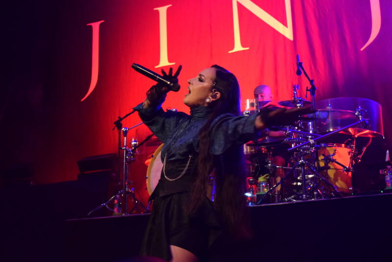 jinjer-theshowwithdc-2-standard.jpg