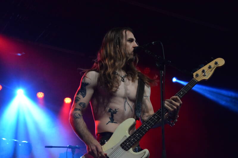 returntodust-theshowwithdc-091626-1-standard.jpg