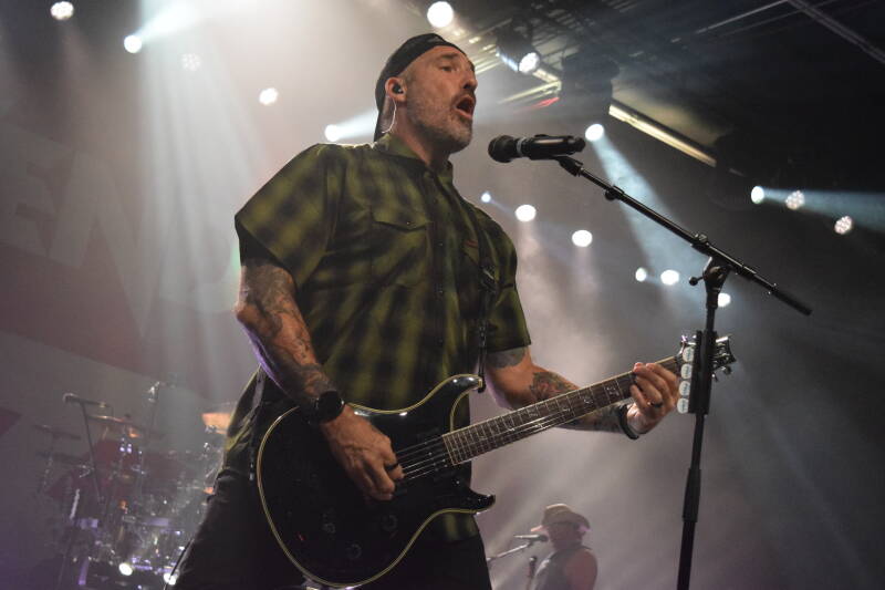sevendust-theshowwithdc-091626-106-standard.jpg