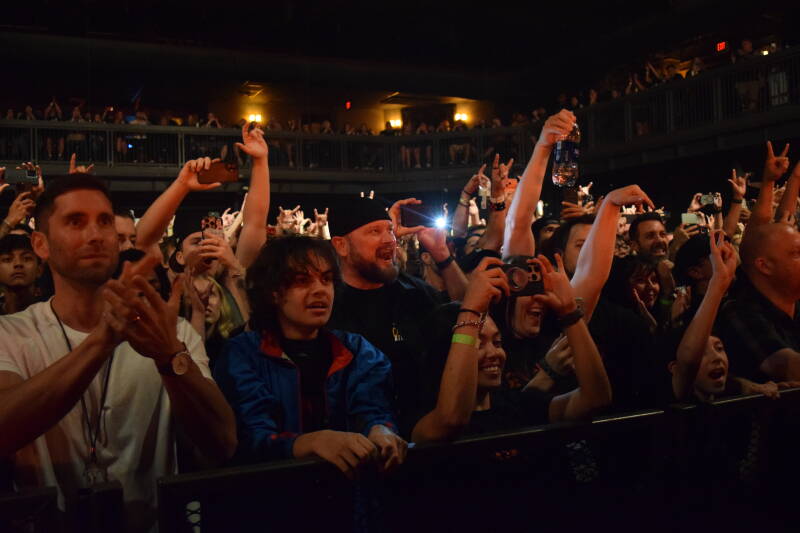 sevendust-theshowwithdc-091626-4-standard.jpg