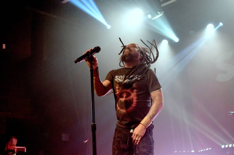 sevendust-theshowwithdc-091626-52-standard.jpg
