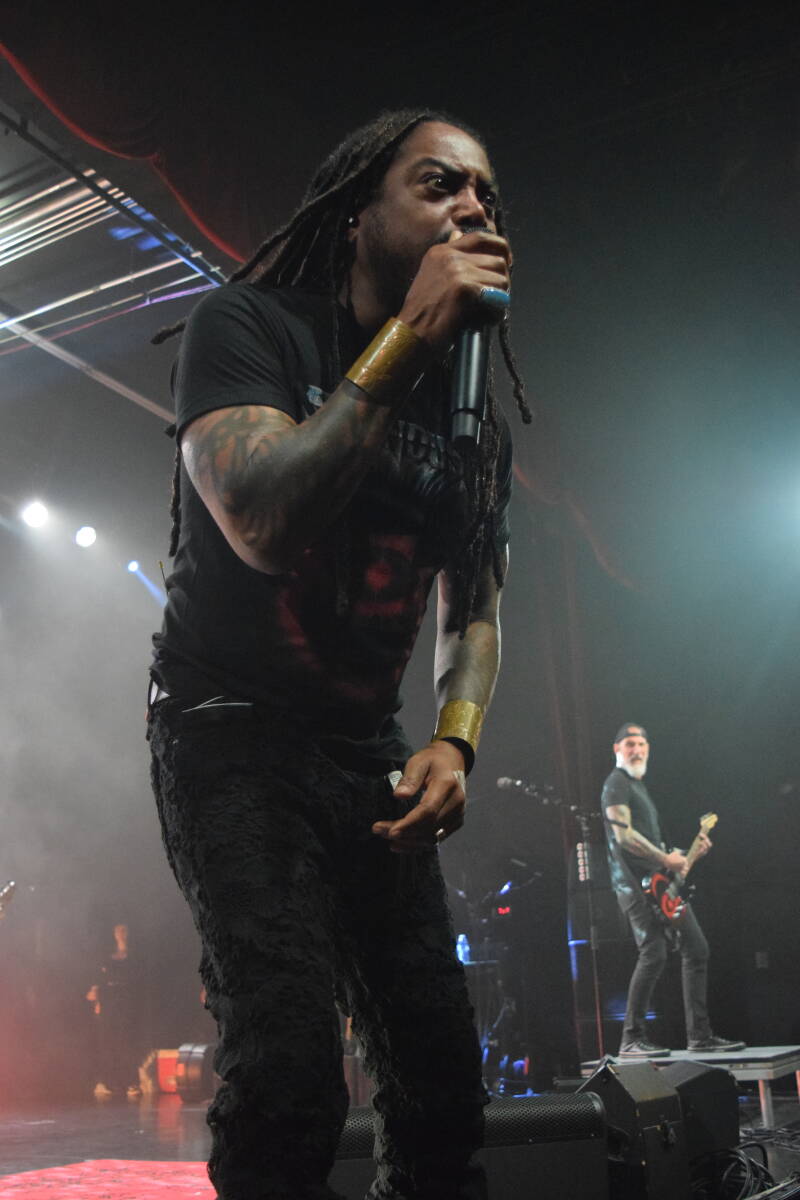 sevendust-theshowwithdc-091626-62-standard.jpg