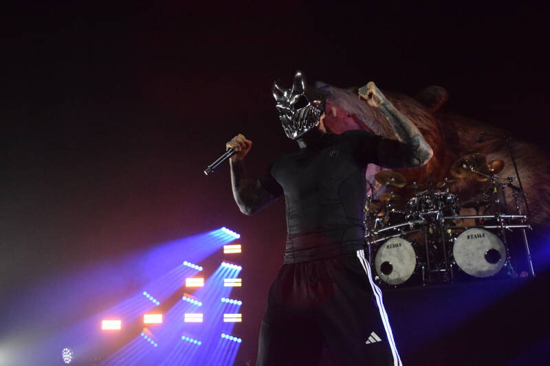 stp-theshowwithdc-091426-14-standard.jpg