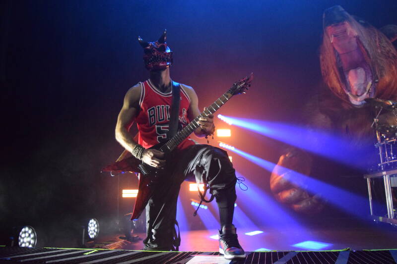 stp-theshowwithdc-091426-29-standard.jpg
