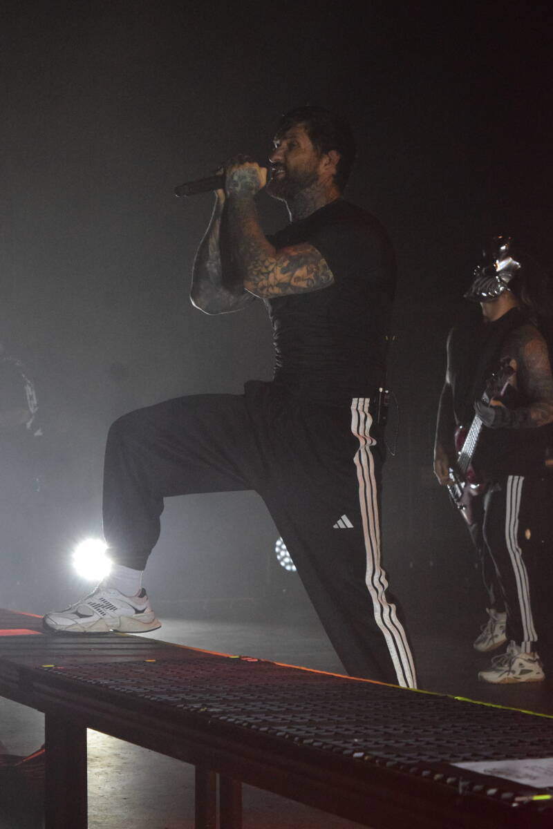 stp-theshowwithdc-091426-64-standard.jpg