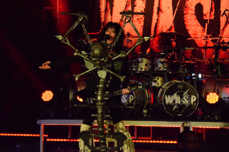 wasp-theshowwithdc-091326-99-standard.jpg
