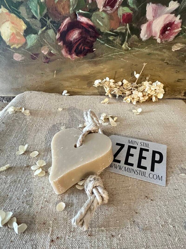 Zeep hartje beige