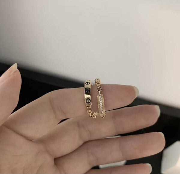 Double trouble ring