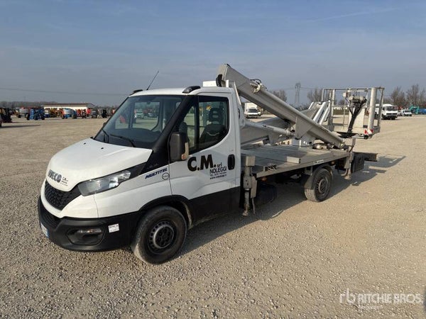 2020 Multitel HX200 20 m on 2020 Iveco Daily 35-140 Piattaforma autocarrata
