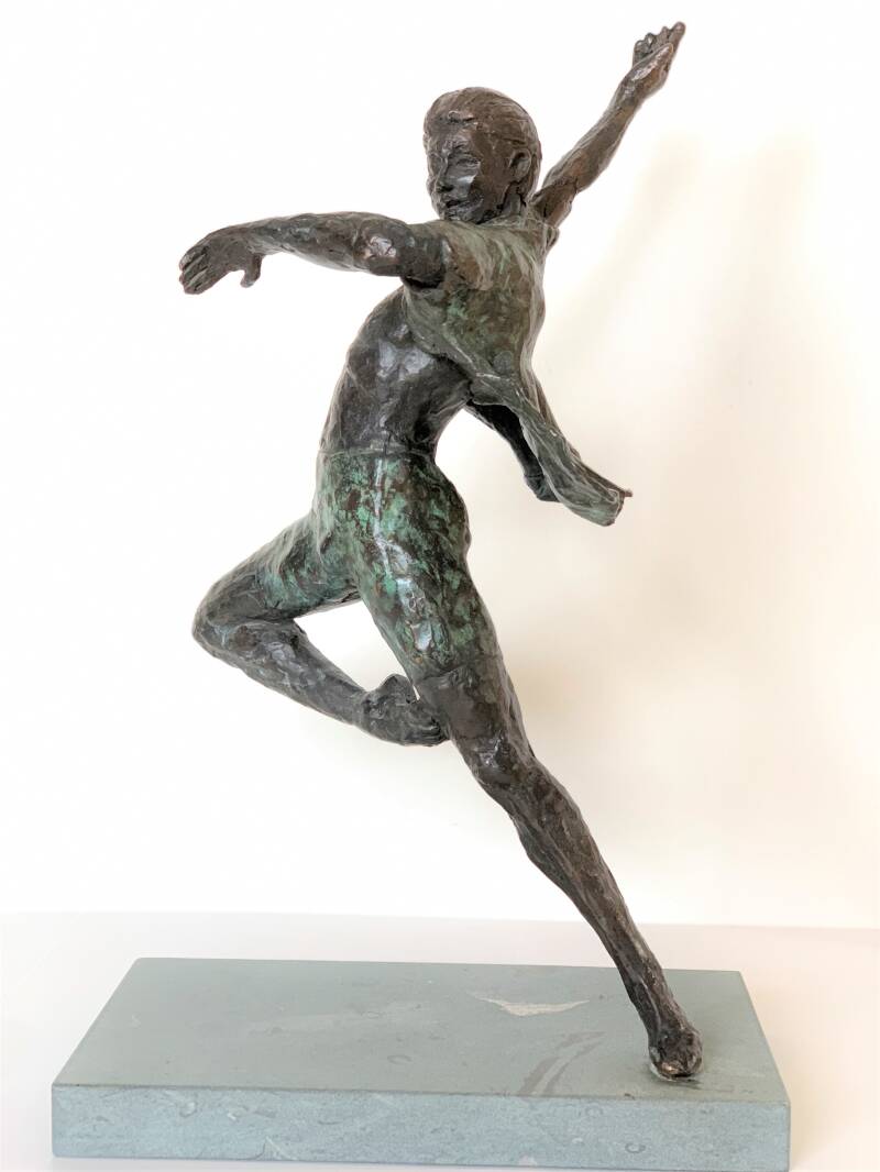 Zwierig, danser, donkerbruin, brons, beeld, groen, gepatineerd