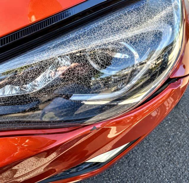 Cracks in headlights 