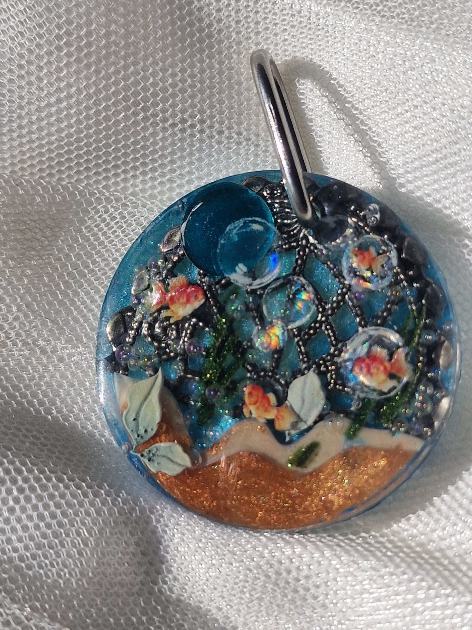 Collier collection poisson