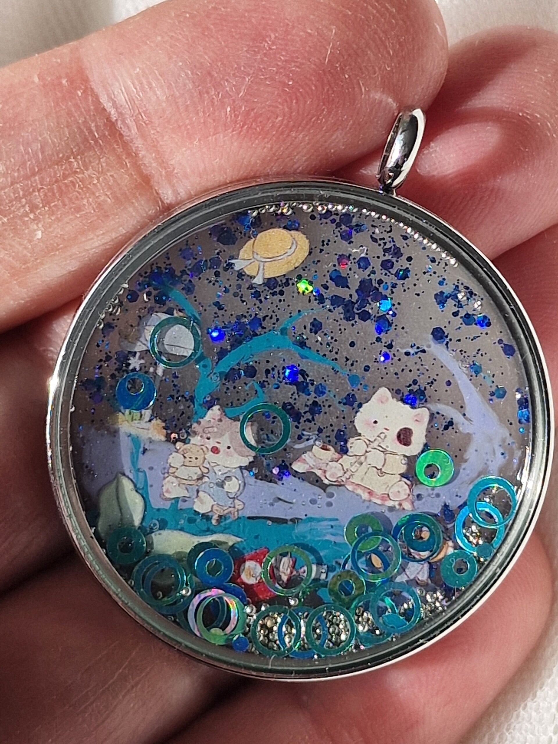 Collier collection chat