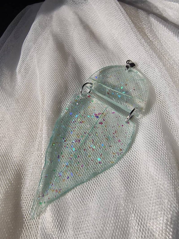 Pendentif feuille